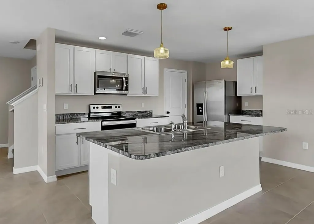 10104 Charlotte Drive Parrish FL 34219