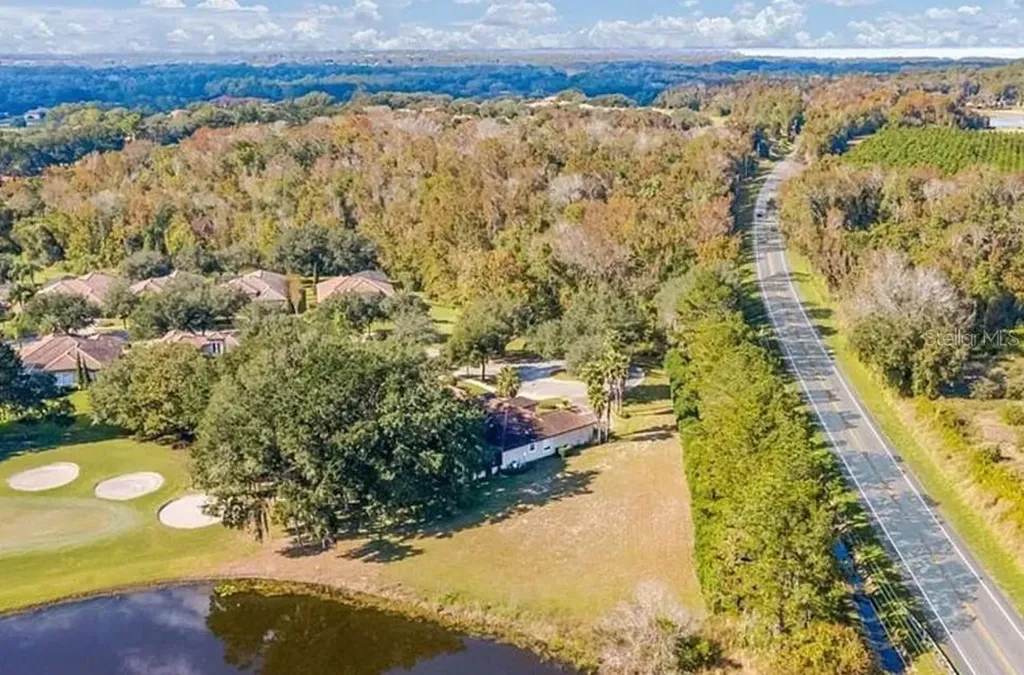 9901 Santa Barbara Court Howey In The Hills FL 34737