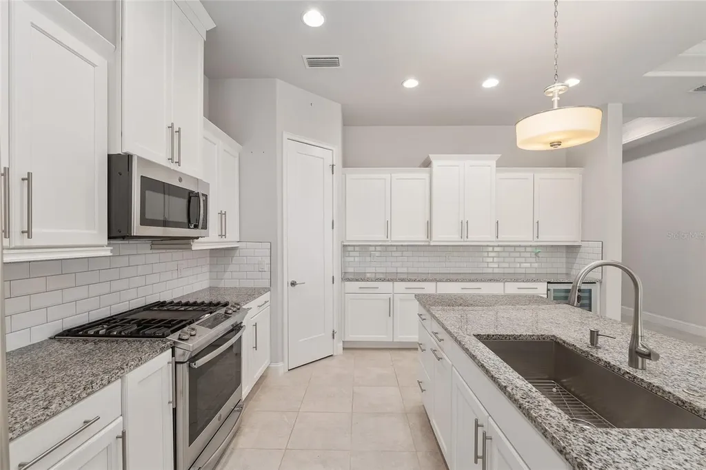 11890 SW 33rd Lane Gainesville FL 32608