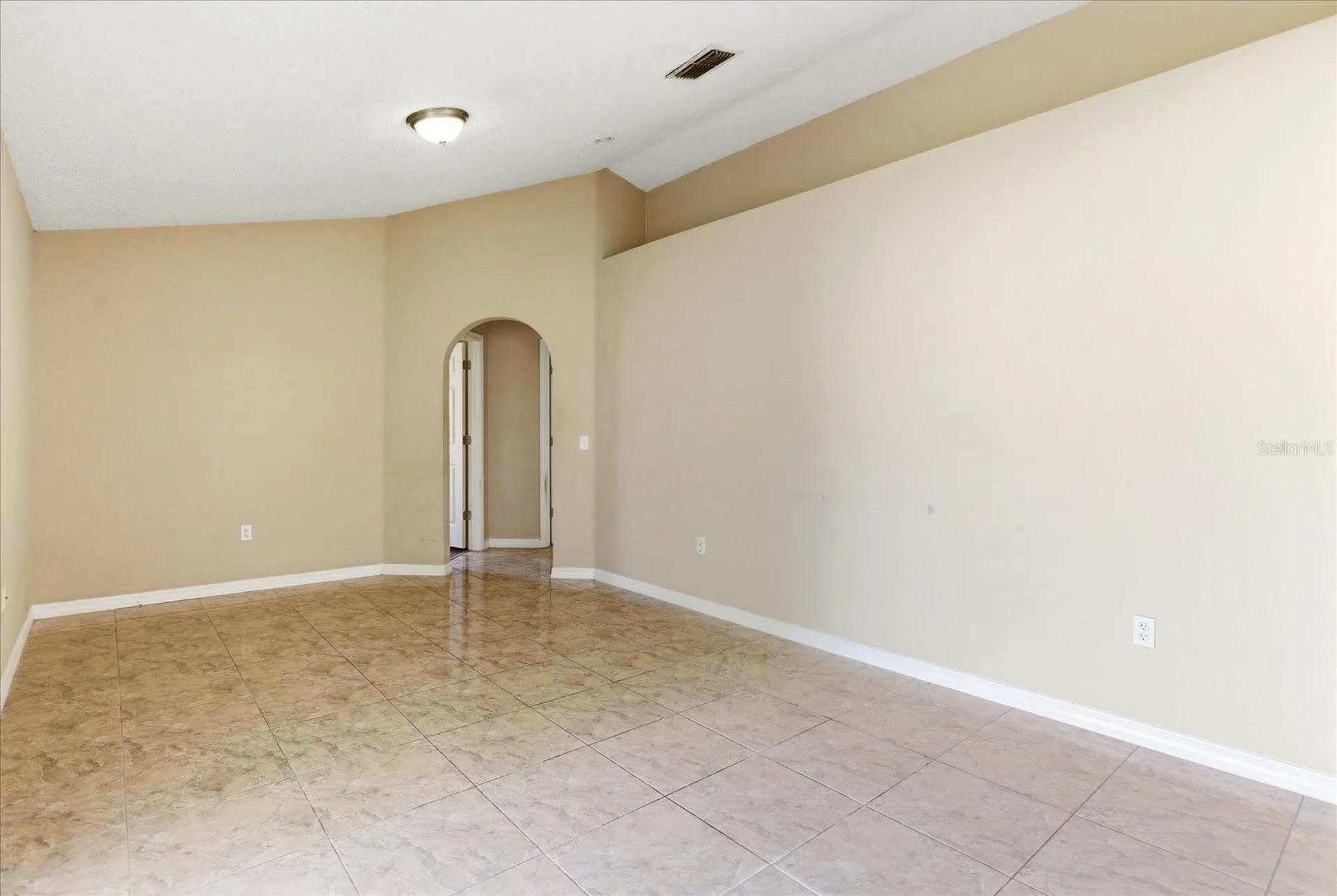 623 Polynesian Court Kissimmee FL 34758