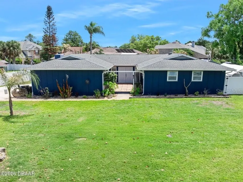 18 Tomoka Oaks Boulevard Ormond Beach FL 32174