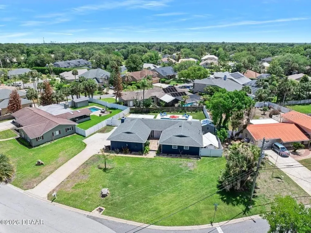 18 Tomoka Oaks Boulevard Ormond Beach FL 32174