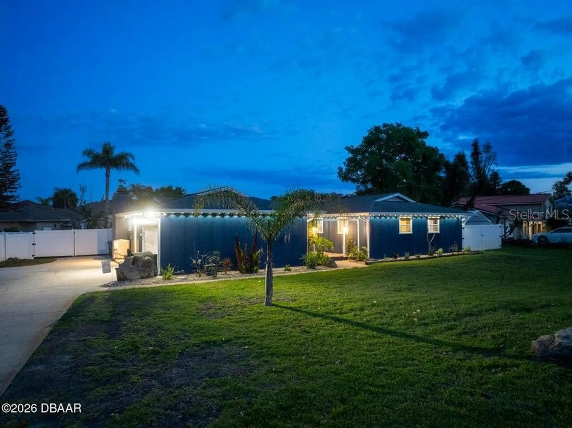 18 Tomoka Oaks Boulevard Ormond Beach FL 32174