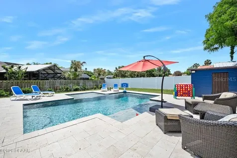 18 Tomoka Oaks Boulevard Ormond Beach FL 32174