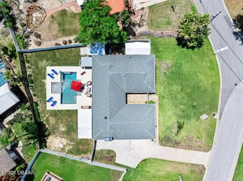 18 Tomoka Oaks Boulevard Ormond Beach FL 32174