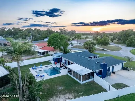 18 Tomoka Oaks Boulevard Ormond Beach FL 32174