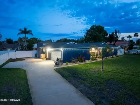 18 Tomoka Oaks Boulevard Ormond Beach FL 32174