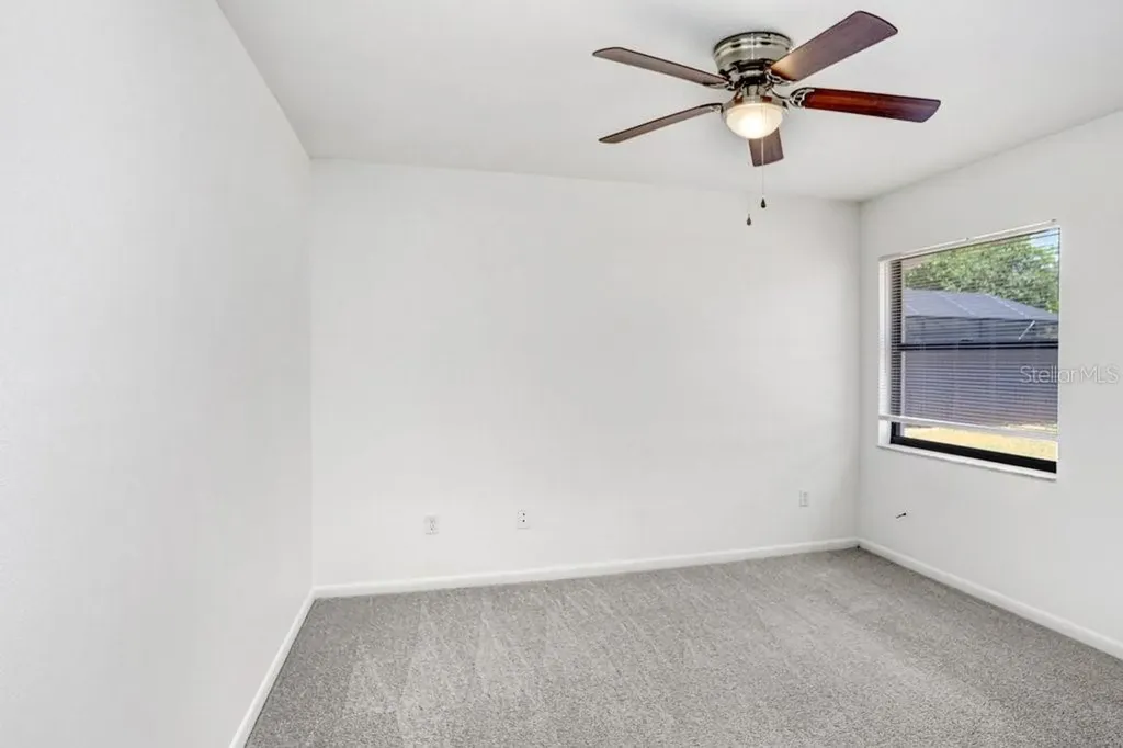 2404 Buckhorn Manor Drive Valrico FL 33594