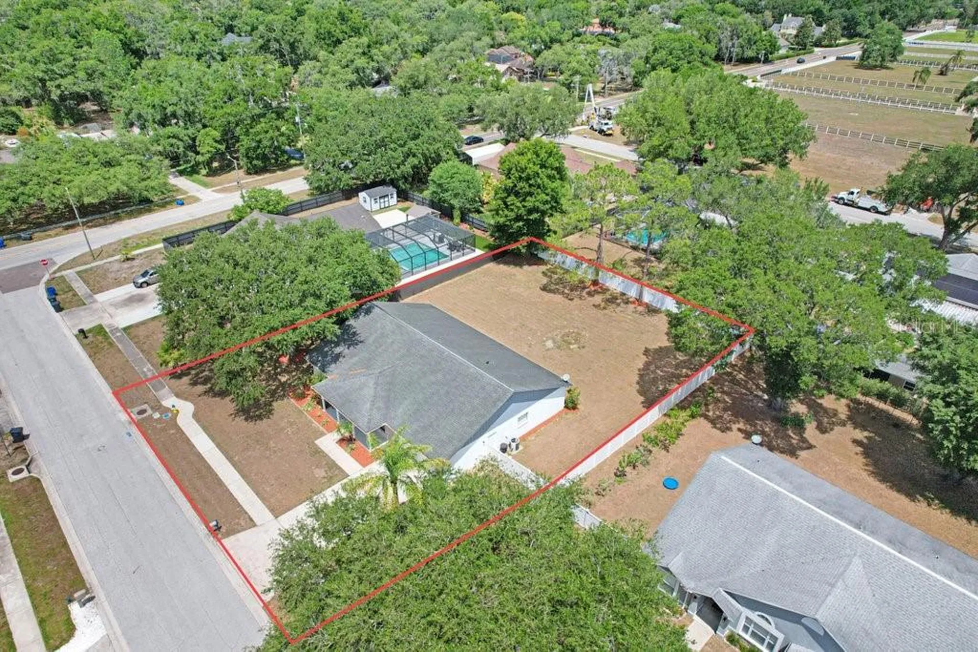 2404 Buckhorn Manor Drive Valrico FL 33594