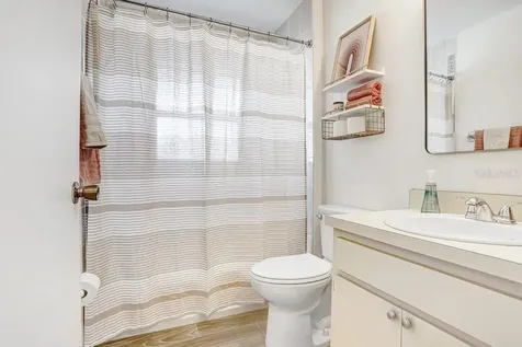 2404 Buckhorn Manor Drive Valrico FL 33594