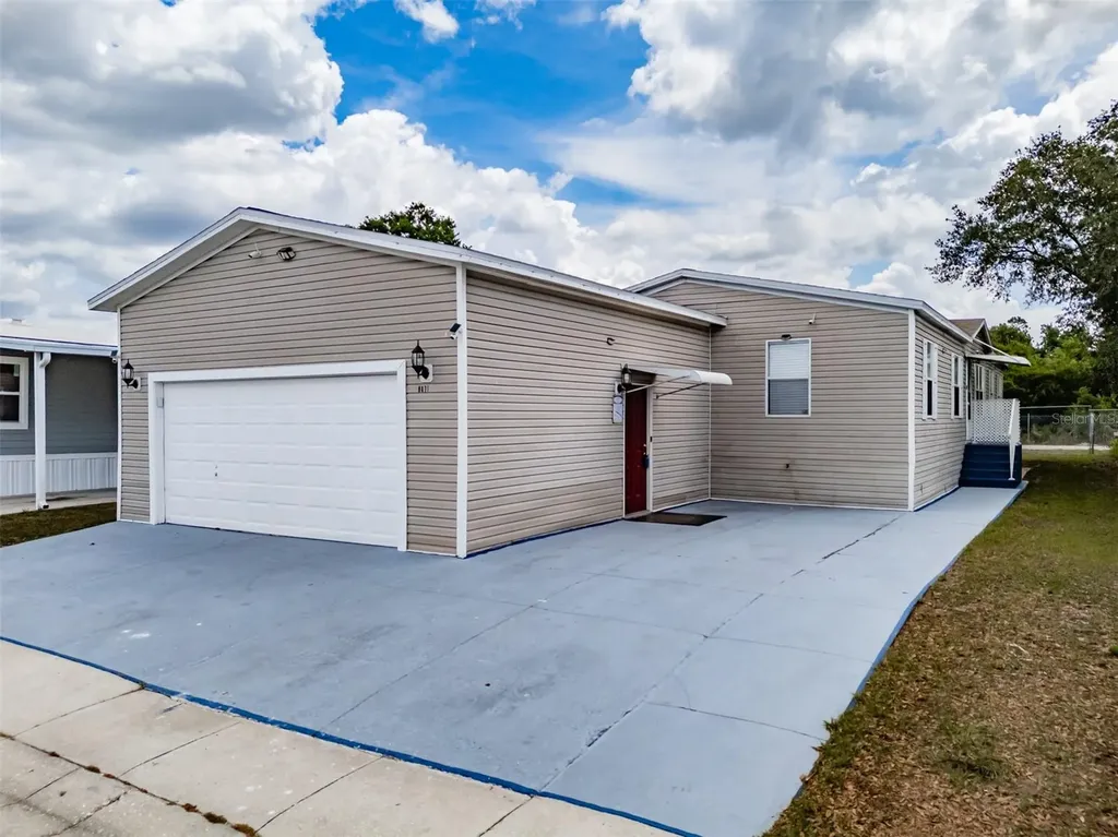 8471 Fantasia Park Way Riverview FL 33578