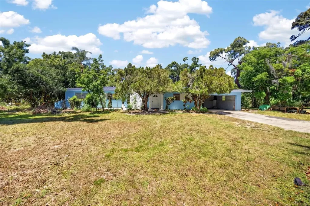 4725 N Tuttle Avenue Sarasota FL 34234
