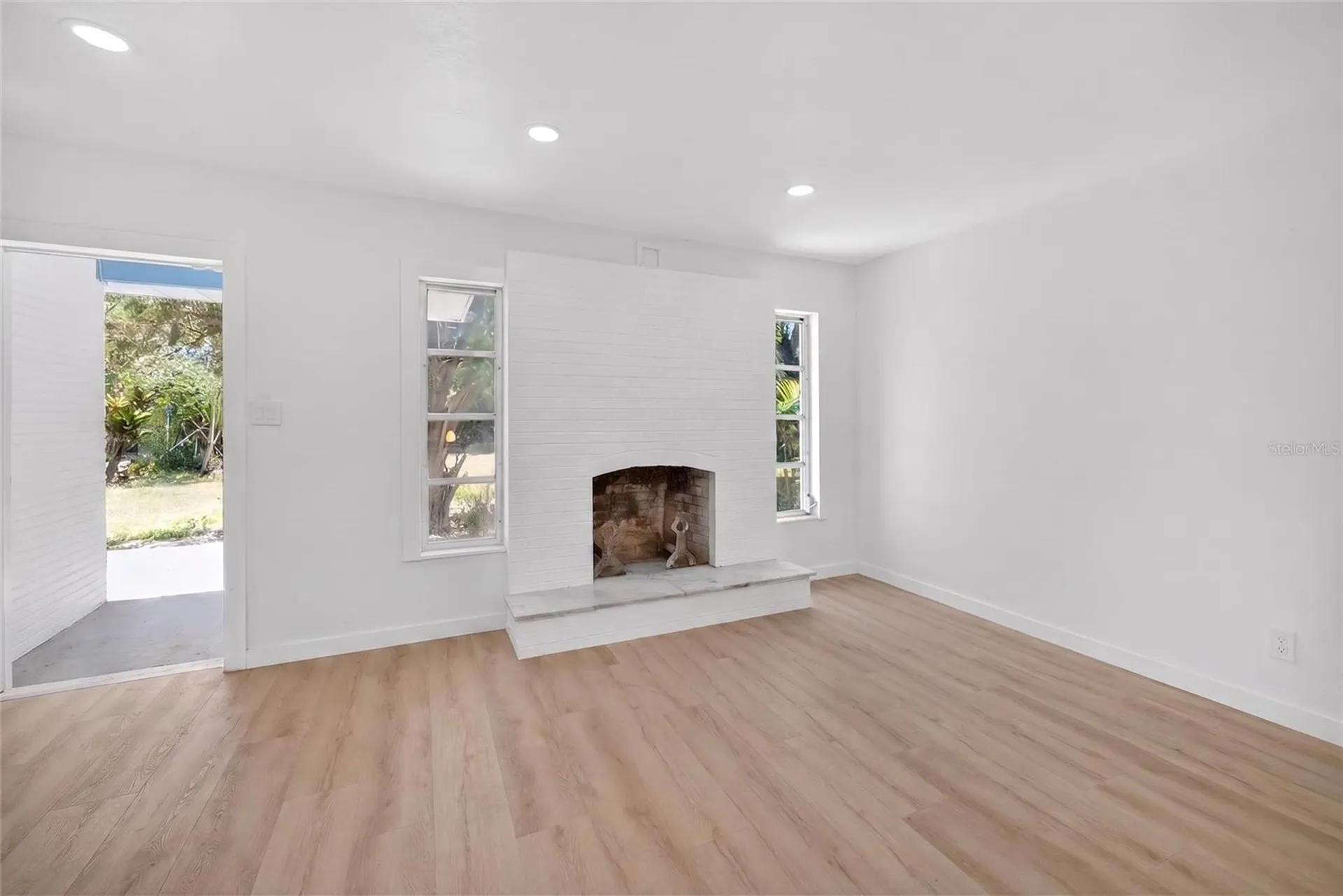 4725 N Tuttle Avenue Sarasota FL 34234