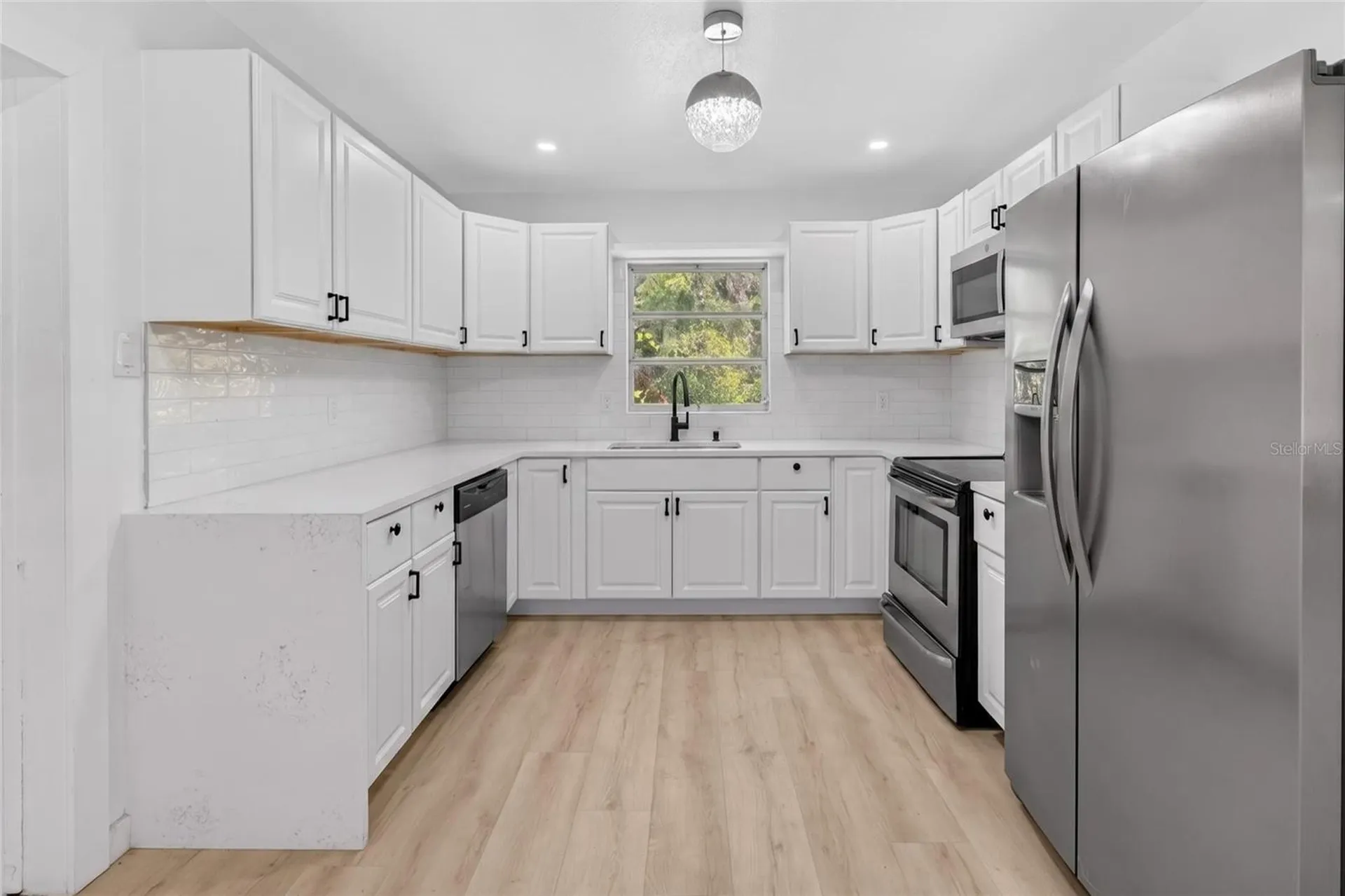 4725 N Tuttle Avenue Sarasota FL 34234