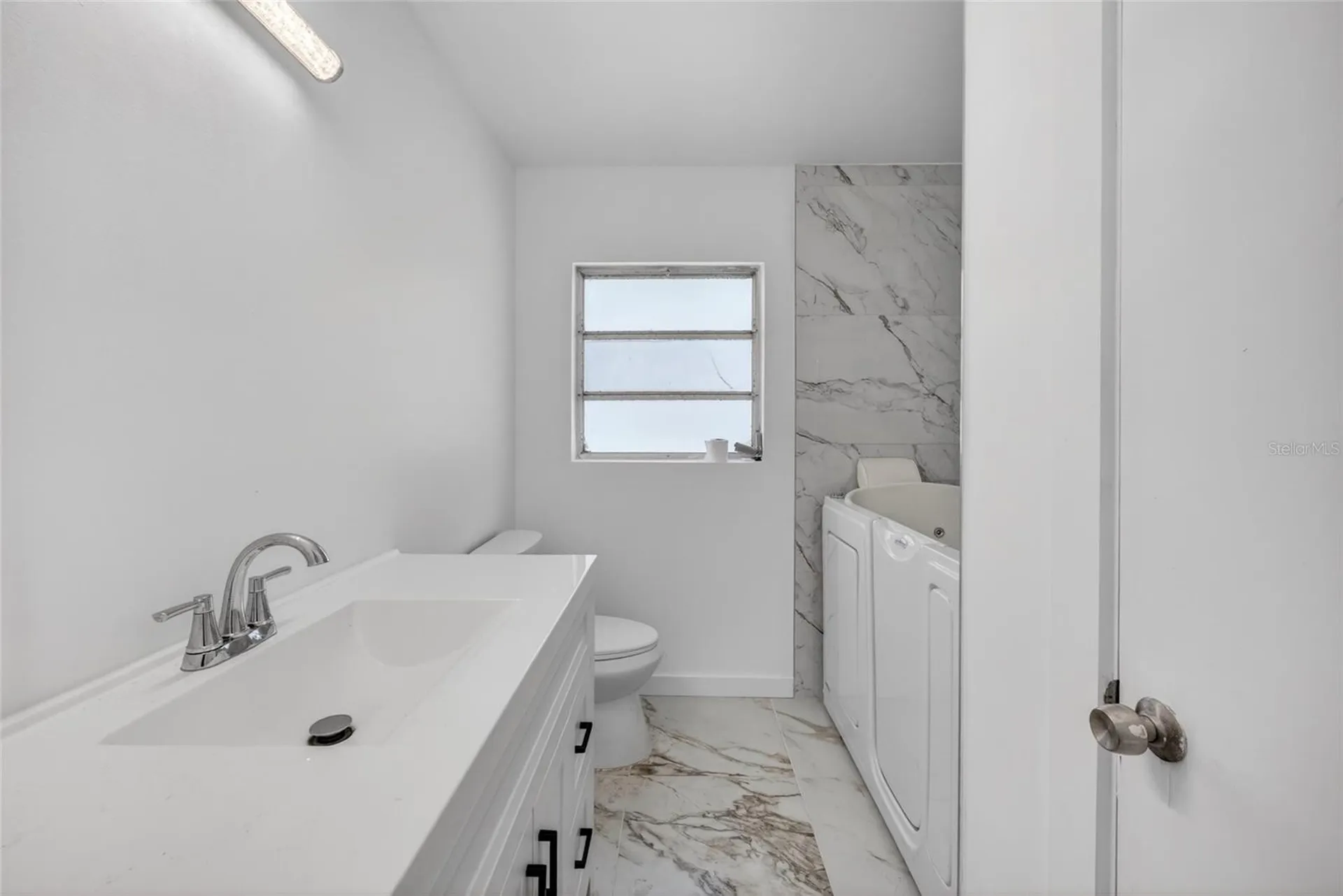4725 N Tuttle Avenue Sarasota FL 34234
