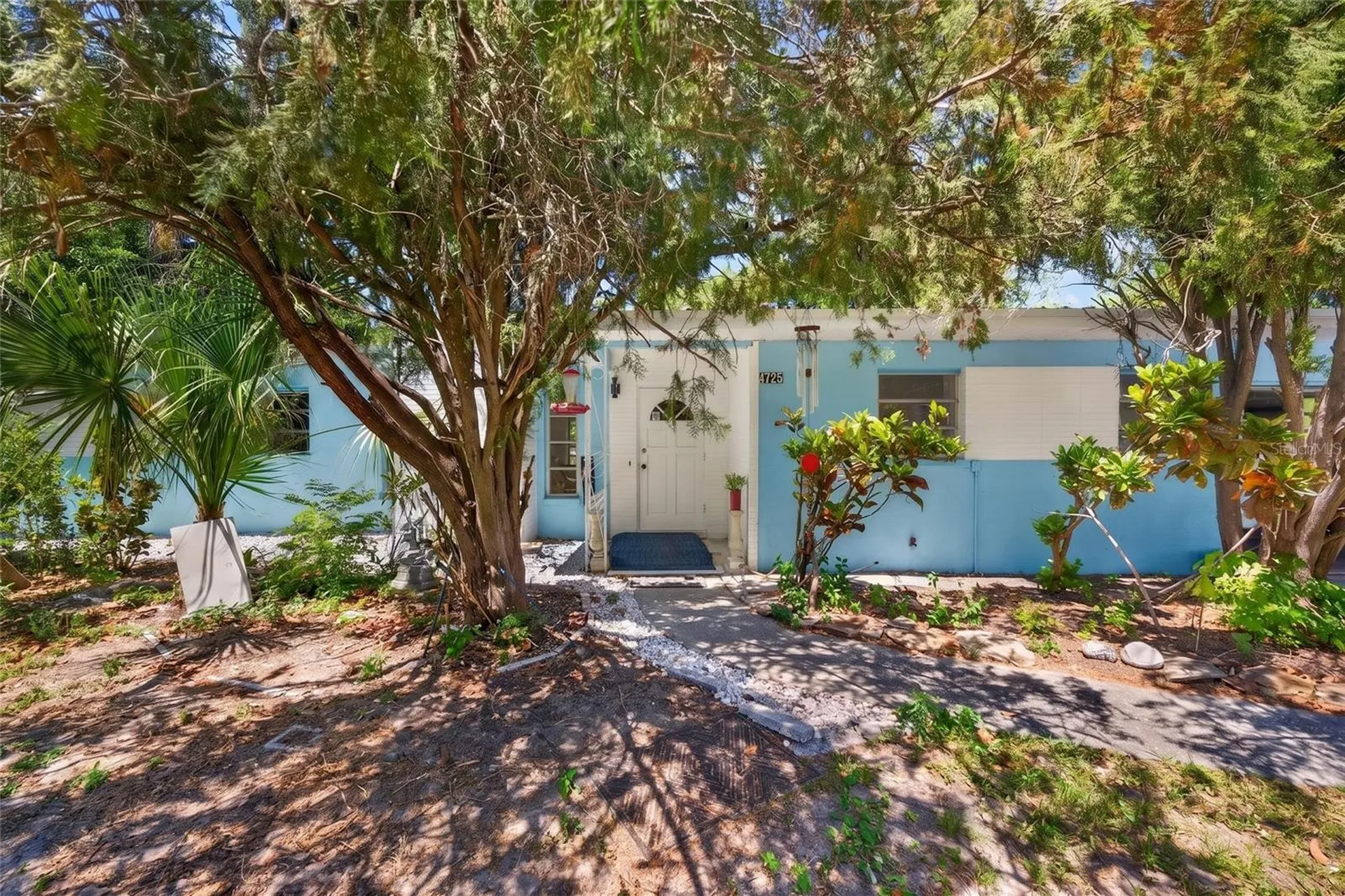 4725 N Tuttle Avenue Sarasota FL 34234