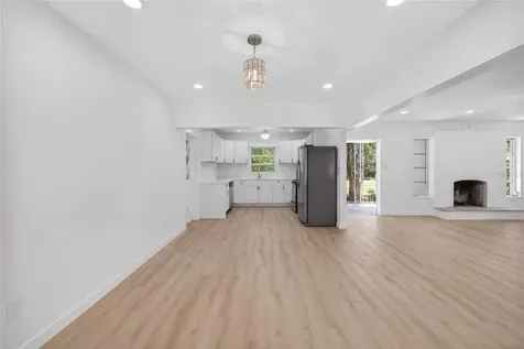 4725 N Tuttle Avenue Sarasota FL 34234
