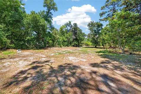 4725 N Tuttle Avenue Sarasota FL 34234