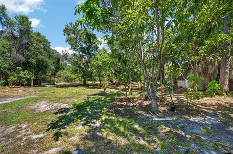 4725 N Tuttle Avenue Sarasota FL 34234