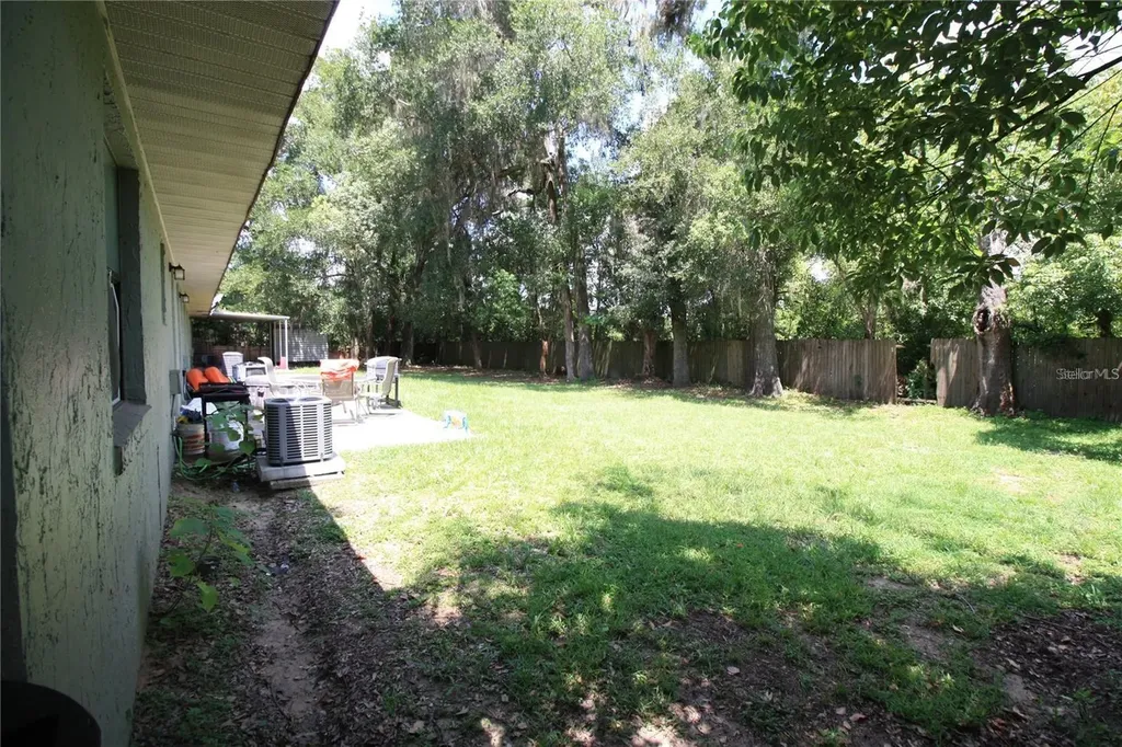 6101 SE Foss Road Belleview FL 34420