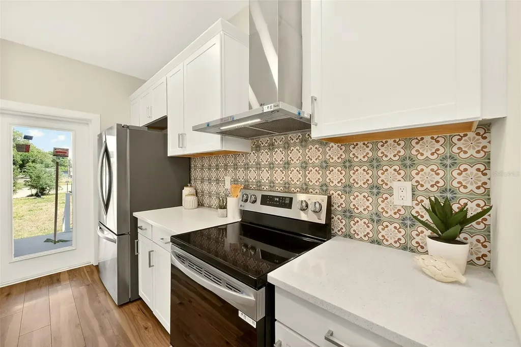 3151 69th Avenue N St Petersburg FL 33702