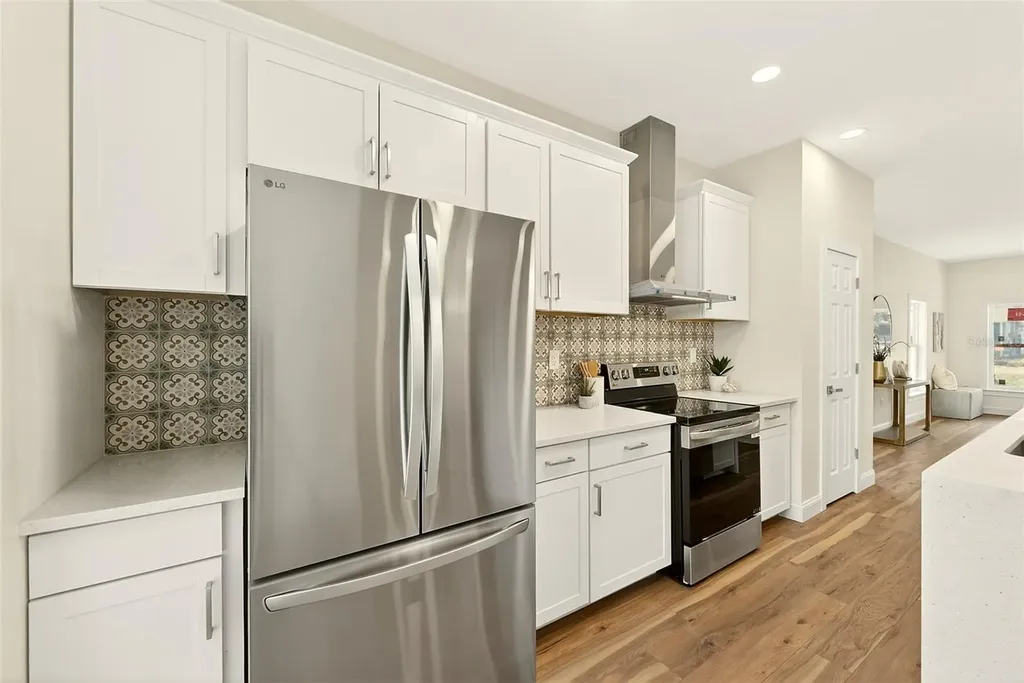 3151 69th Avenue N St Petersburg FL 33702