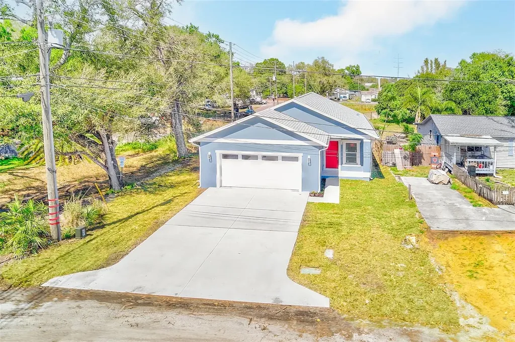 3151 69th Avenue N St Petersburg FL 33702