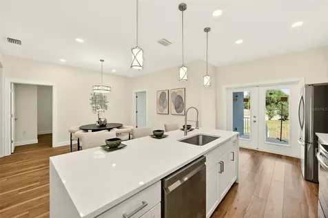 3151 69th Avenue N St Petersburg FL 33702