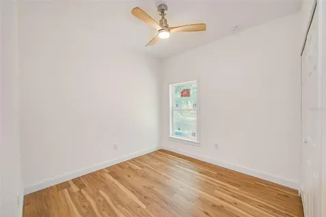 3151 69th Avenue N St Petersburg FL 33702