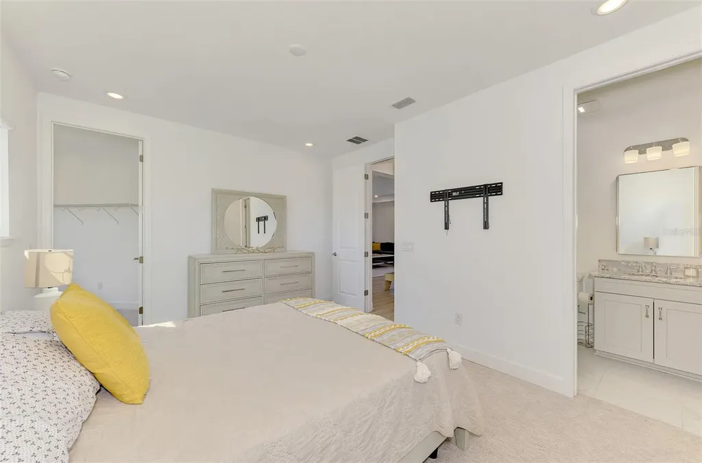10192 Milky Way Circle Sarasota FL 34241