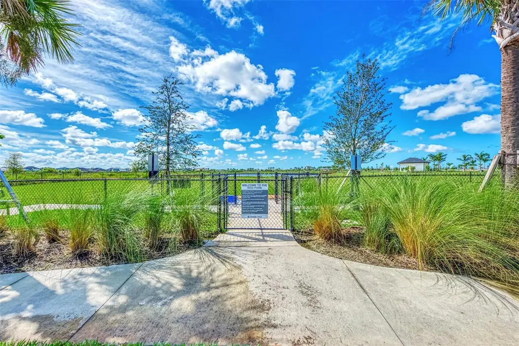 10192 Milky Way Circle Sarasota FL 34241