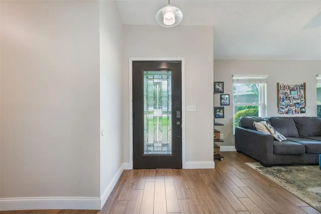 364 Westwind Court Lake Mary FL 32746