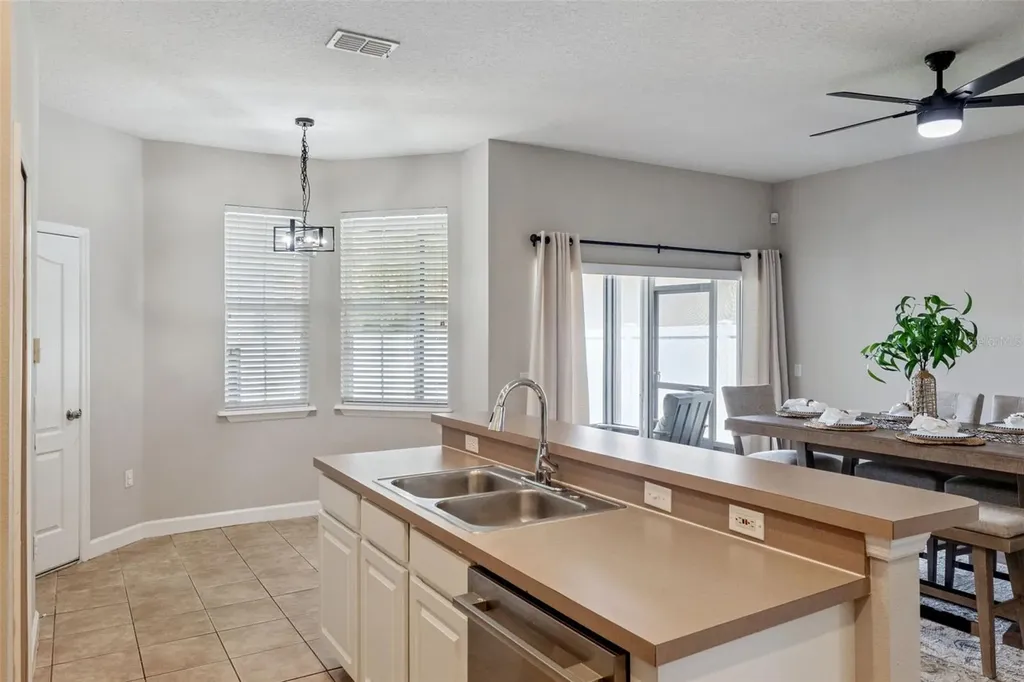 14479 Tanja King Boulevard Orlando FL 32828