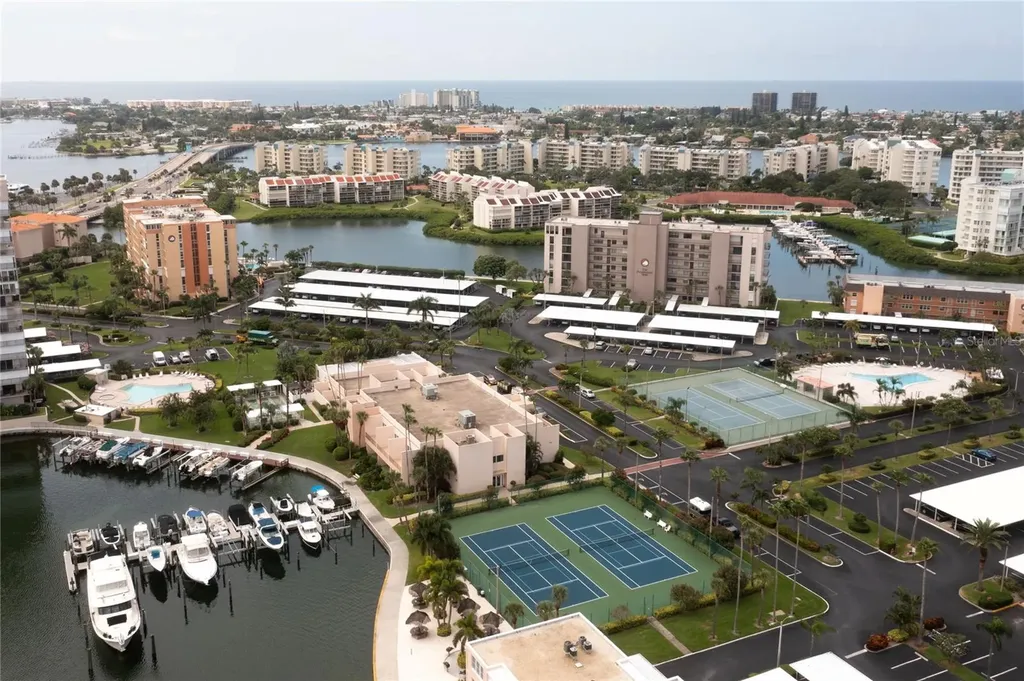 7910 Sun Island Drive S South Pasadena FL 33707