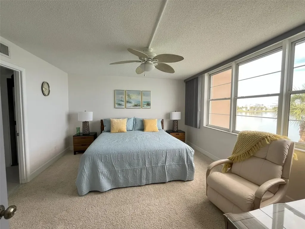 7910 Sun Island Drive S South Pasadena FL 33707