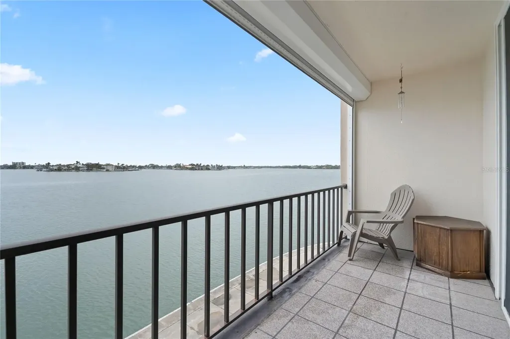 7910 Sun Island Drive S South Pasadena FL 33707