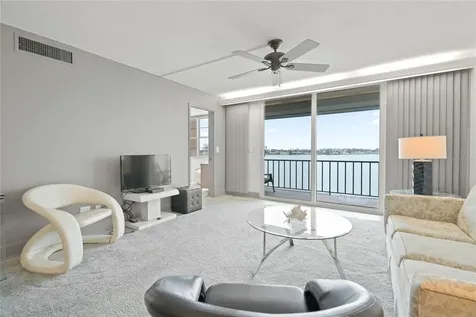 7910 Sun Island Drive S South Pasadena FL 33707