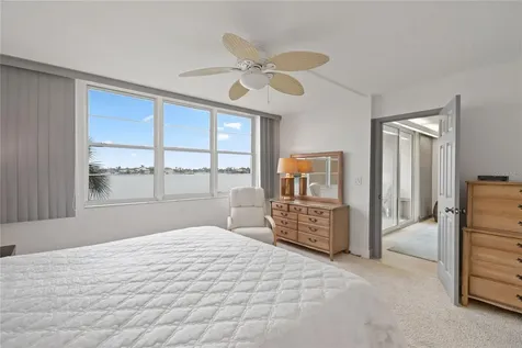 7910 Sun Island Drive S South Pasadena FL 33707