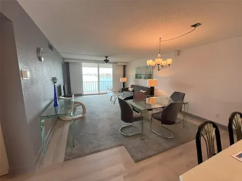 7910 Sun Island Drive S South Pasadena FL 33707