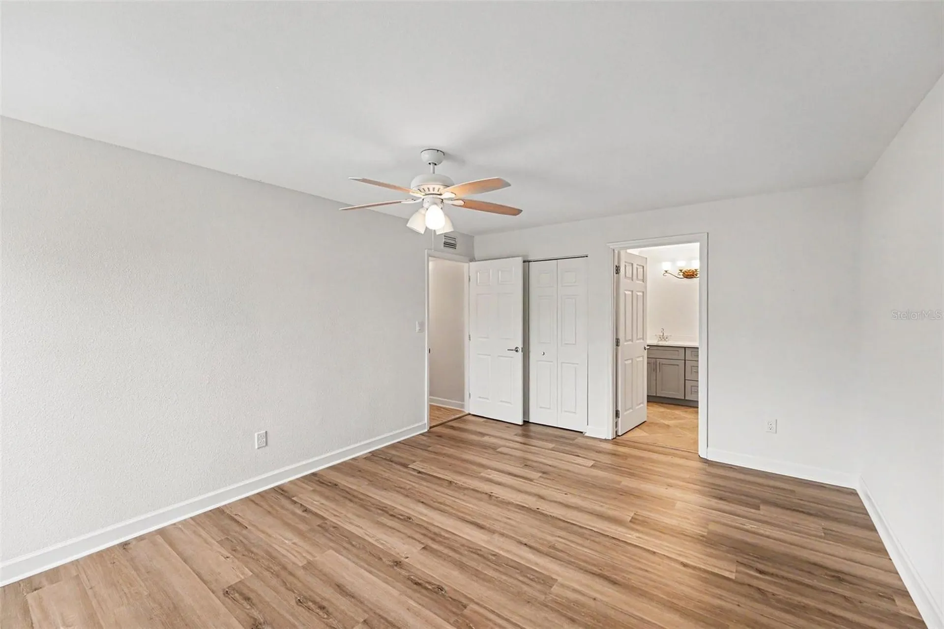546 Plaza Seville Court Treasure Island FL 33706