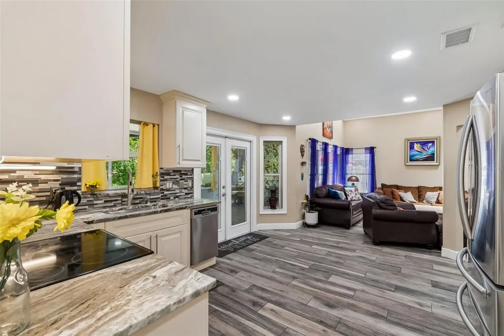 9803 Long Meadow Drive Tampa FL 33615