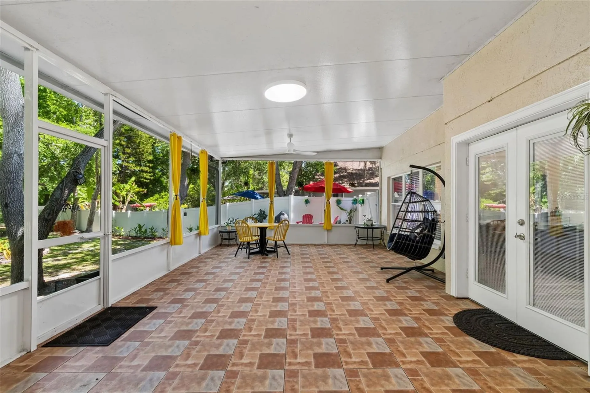 9803 Long Meadow Drive Tampa FL 33615