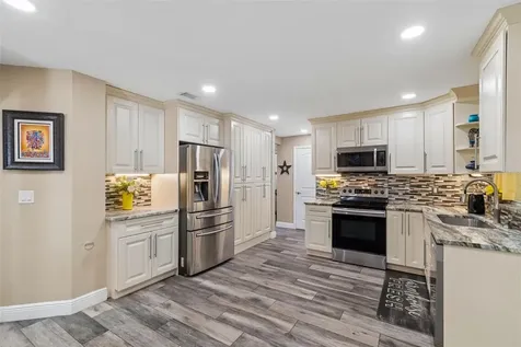 9803 Long Meadow Drive Tampa FL 33615