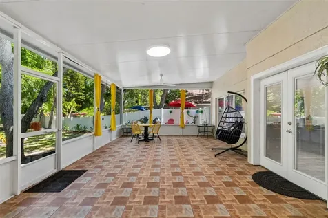 9803 Long Meadow Drive Tampa FL 33615