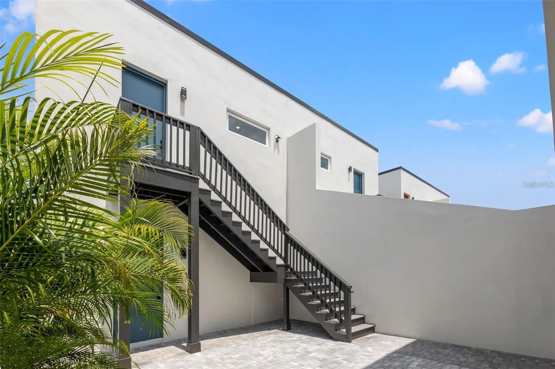 3023 1st Avenue S St Petersburg FL 33712