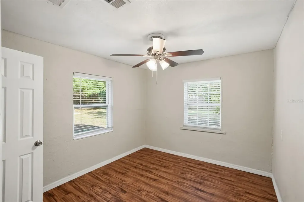 303 Josephine Avenue Fruitland Park FL 34731