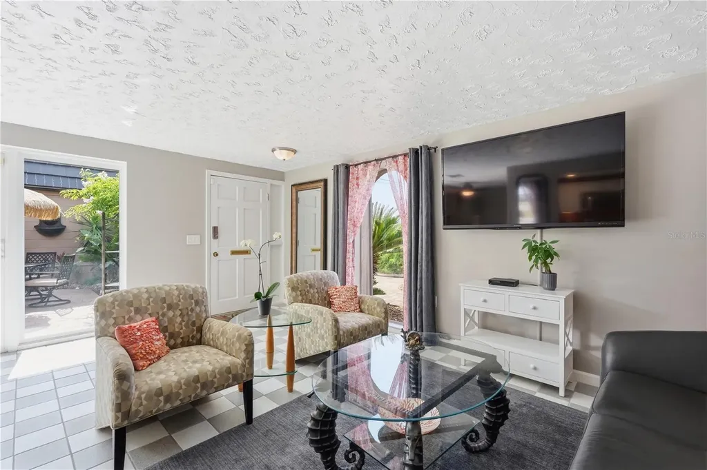12821 4th Isle Hudson FL 34667
