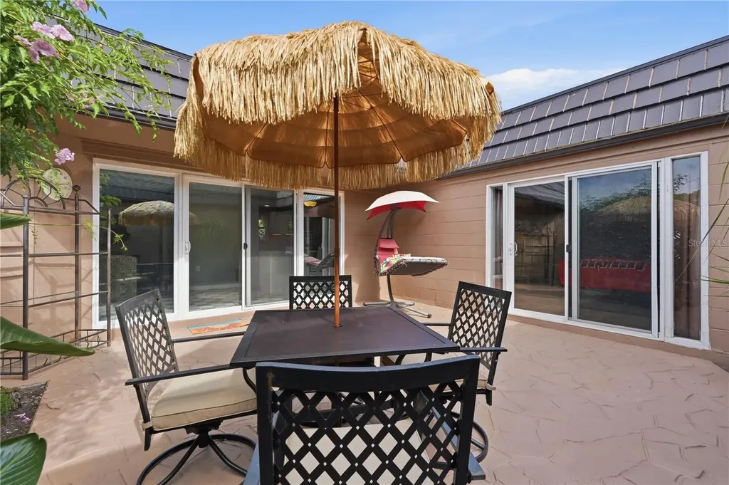 12821 4th Isle Hudson FL 34667