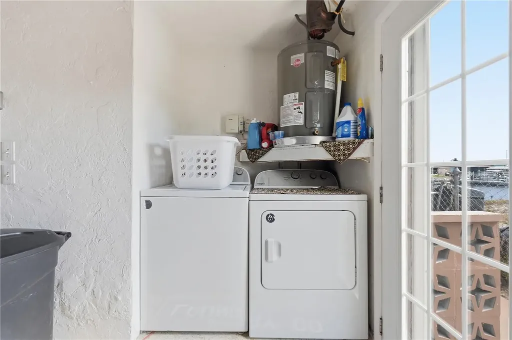 12821 4th Isle Hudson FL 34667