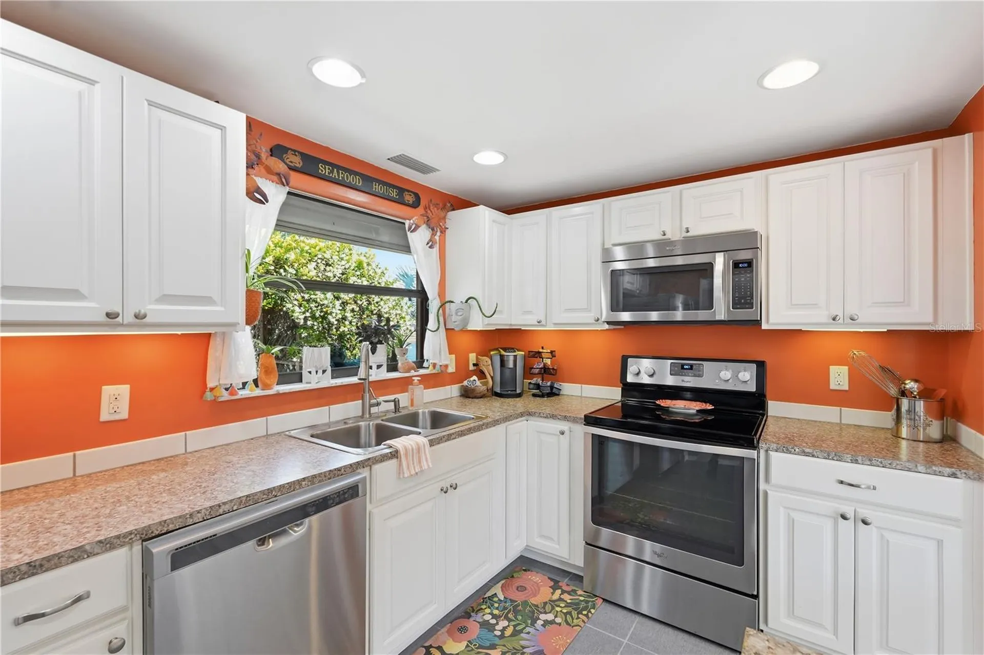 12821 4th Isle Hudson FL 34667
